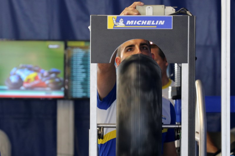 MICHELIN EN NÉGOCIATION POUR RACHETER LE CANADIEN CAMSO