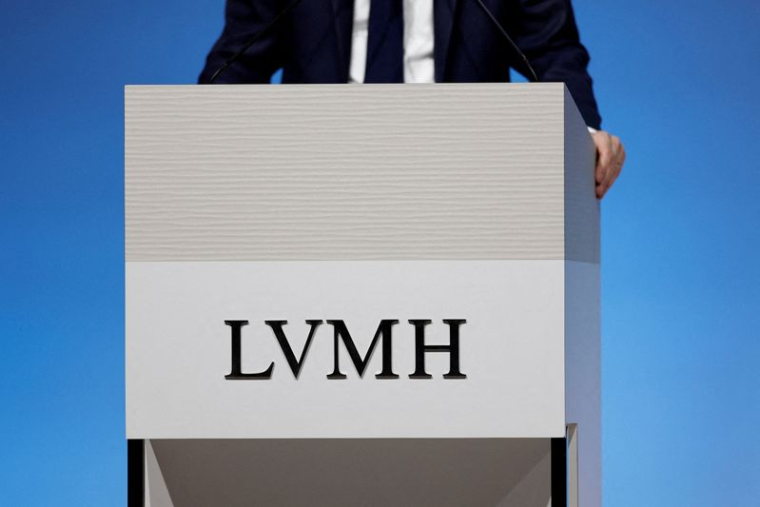 Le groupe de luxe LVMH présente ses résultats annuels 2025 à Paris