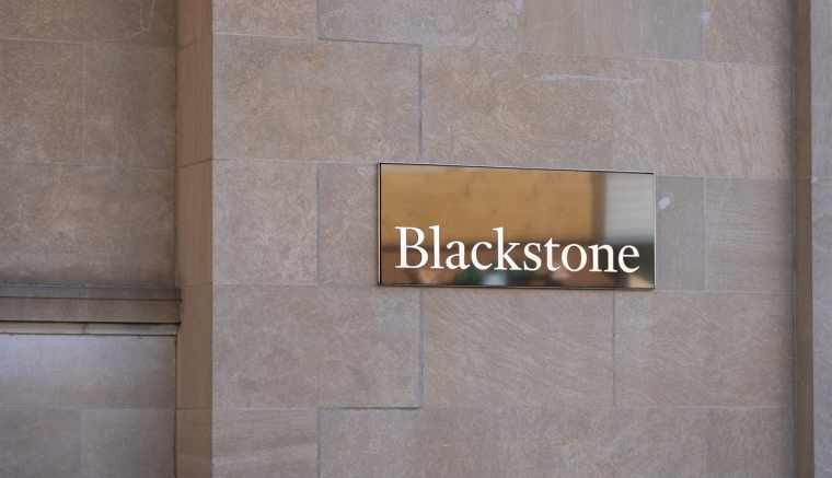Au troisième trimestre, les investisseurs ont cherché à retirer environ 10 % des parts du Blackstone Private Credit Fund (BCRED), d'une valeur de 77,2 milliards de dollars. (crédit : Adobe Stock)