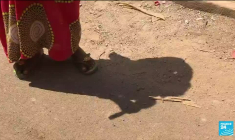 Après un week-end de violences, des renforts policiers arrivent à Mayotte