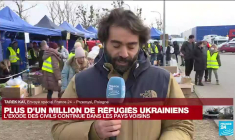 'Nuit et jour des volontaires se relaient' : l'accueil des réfugiés ukrainien en Pologne