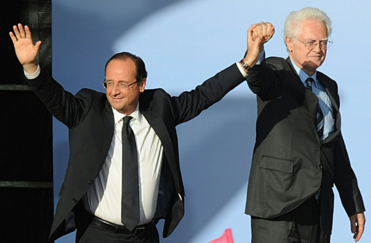 François Hollande et Lionel Jospin lors de la campagne pour l'élection présidentielle le 3 mai 2012 à Toulouse  ( AFP / PASCAL PAVANI )