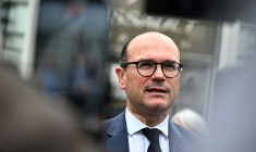 Le ministre français délégué à l'Industrie, Sébastien Martin, à Mérignac, sud-ouest de la France, le 16 juin 2026 ( AFP / Christophe ARCHAMBAULT )