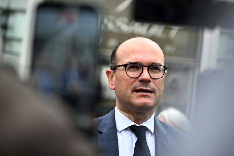 Le ministre délégué à l'Industrie, Sébastien Martin, à Merignac en Gironde le 16 juin 2026 ( AFP / Christophe ARCHAMBAULT )