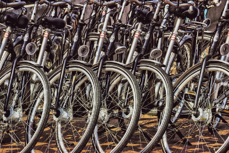 La région Île-de-France lance Veligo, la location de vélo électrique longue durée (Crédit photo: Susanne Jutzeler, suju-foto - Pixabay)