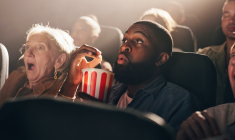 Comme dans le cinéma expressionniste allemand des années 1930, une puissance a pris le contrôle de la société, et le cinéma d’horreur actuel semble se résigner à le laisser dramatiquement triompher. (crédit: Adobe Stock)