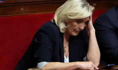La dirigeante française d'extrême droite et députée Marine Le Pen