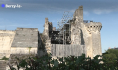 Truelle et mortier: des bénévoles bichonnent un château fort dans l'Aisne