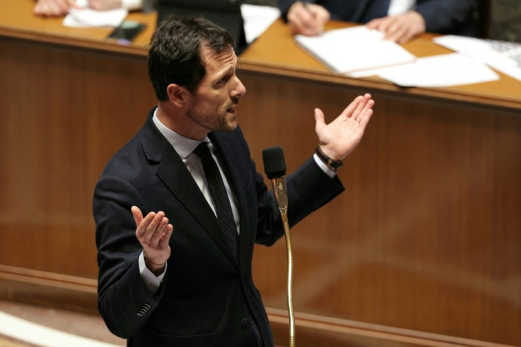 Le ministre délégué chargé de la Transition écologique, Mathieu Lefèvre, le 24 février 2026 à l'Assemblée nationale, à Paris. ( AFP / Thomas SAMSON )