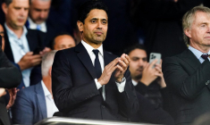 Totalement dingue : Nasser al-Khelaïfi prend le métro à Londres !