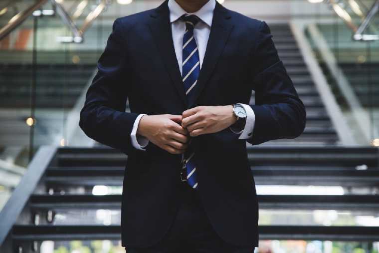 À Londres, une banque réservée aux milliardaires va ouvrir ses portes (Crédits photo : Unsplash - Hunters Race )