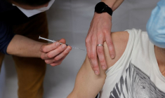 CORONAVIRUS: PLUS DE 4.400 PATIENTS EN RÉANIMATION EN FRANCE