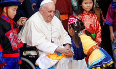 Le pape François visite la Mongolie