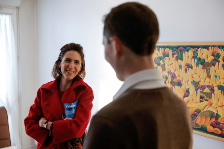 Valérie Hayer à Issy-les-Moulineaux, le 23 mars 2024. ( AFP / GEOFFROY VAN DER HASSELT )