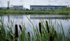 Un centre de données en construction à Stone Ridge, en Virginie, le 12 août 2026 ( AFP / Brendan Smialowski )