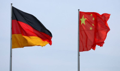 Les drapeaux de l'Allemagne et de la Chine