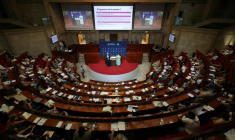 Le lancement de la convention citoyenne sur les temps de l'enfant, le 20 juin 2025, à Paris ( AFP / ALAIN JOCARD )