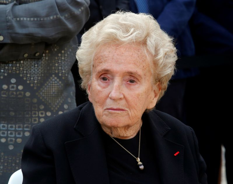 Bernadette Chirac, ancienne première dame de France, assiste à la cérémonie d'hommage national à Simone Veil, femme politique française décédée, à l'Hôtel des Invalides à Paris