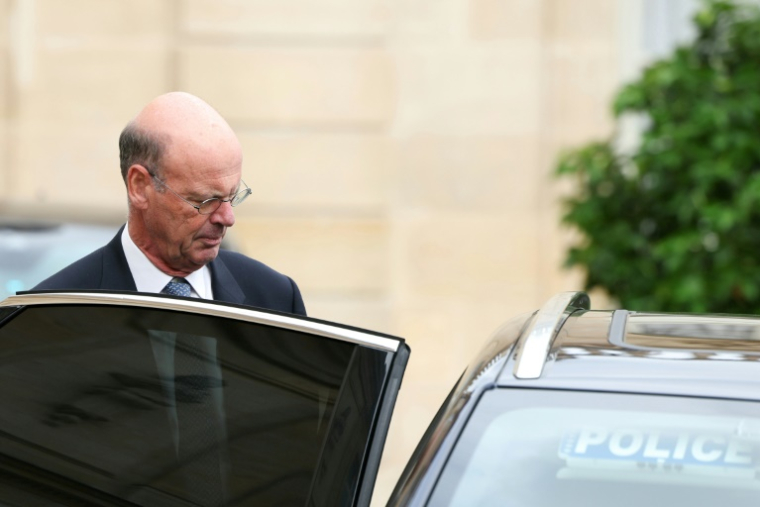 Le ministre de l'Economie, Eric Lombard à la sortie du Conseil des ministres à l'Elysée, le 23 juillet 2025 à Paris ( AFP / Alain JOCARD )