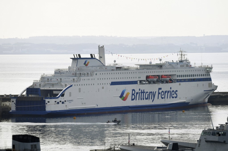 ( AFP / FRED TANNEAU )