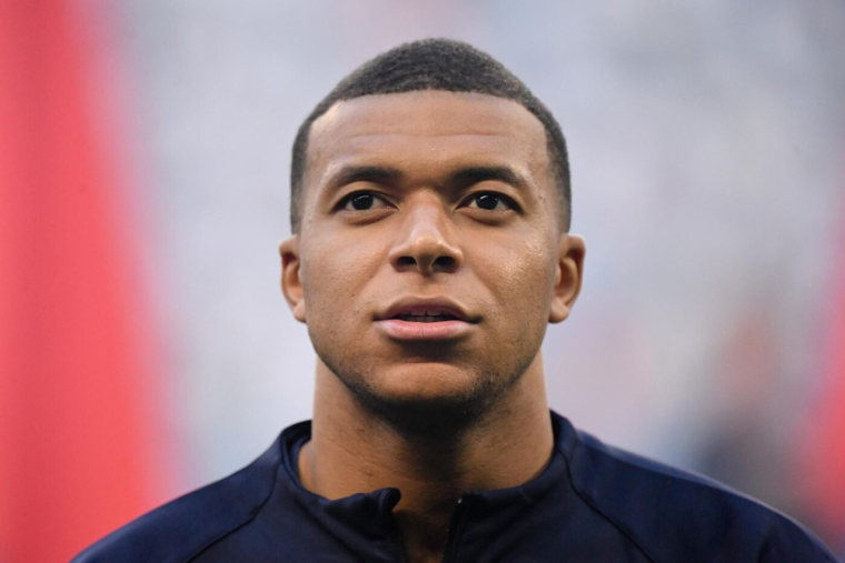Kylian Mbappé porte plainte contre le PSG pour harcèlement moral