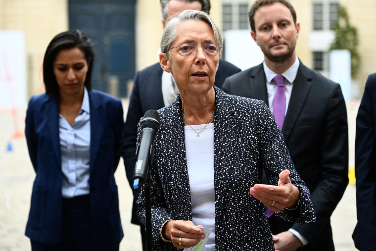 La Première ministre Elisabeth Borne le 20 septembre à Paris. ( AFP / CHRISTOPHE ARCHAMBAULT )