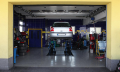 Le coût d’entretien d’une voiture représente un budget élevé. ( crédit photo : Getty Images )