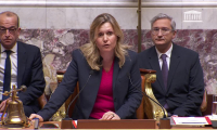 Fin de vie: l'Assemblée vote en faveur du "droit à l'aide à mourir"
