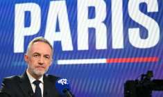 Le candidat socialiste à la mairie de Paris Emmanuel Grégoire, lors d'un débat télévisé le 18 mars 2026 à Paris ( AFP / Bertrand GUAY )