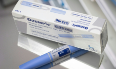 es médicaments GLP-1 comme le sémaglutide (Ozempic, Wegovy) ou le tirzépatide (Mounjaro, Zepbound) voient leurs effets secondaires étudiés avec de plus en plus de précision ( AFP / JOEL SAGET )