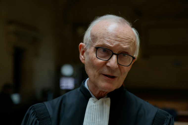 L'avocat de la Fédération internationale pour les droits humains (FIDH), Patrick Baudouin, le 6 mai 2026 au palais de justice de Paris ( AFP / Xavier GALIANA )