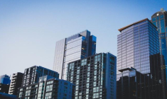 Comment la pierre-papier a révolutionné l'investissement immobilier en France depuis les « Trente Glorieuses »