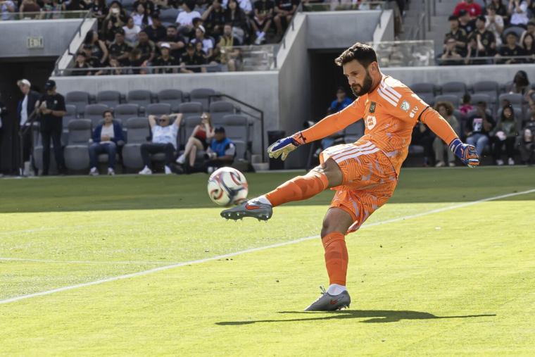 Hugo Lloris régale en Coupe des champions