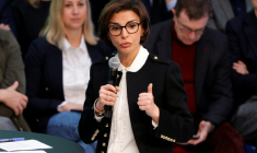 La ministre de la Culture Rachida Dati, le 10 février 2026 à Paris ( AFP / GEOFFROY VAN DER HASSELT )
