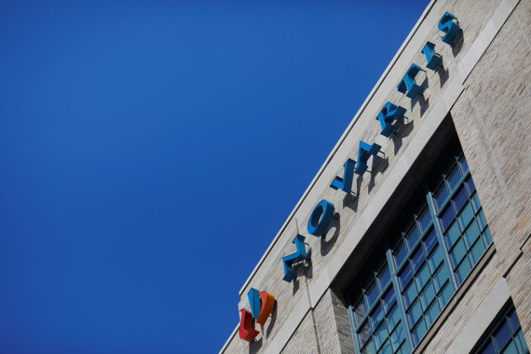 Un panneau indique l'emplacement du site de Novartis à Cambridge
