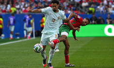 L'émotion de Warren Zaïre-Emery après ses débuts en Coupe du monde