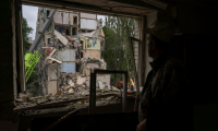 Après une attaque russe sur Kiev, le 31 juillet 2025 ( AFP / OLEKSII FILIPPOV )