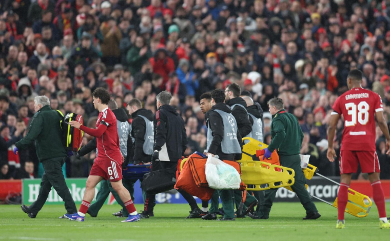 Très mauvaise nouvelle pour Hugo Ekitiké