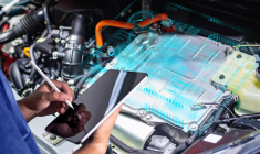 Réparations auto : pourquoi l’essor des voitures électriques fait grimper les factures / iStock.com - choochart choochaikupt