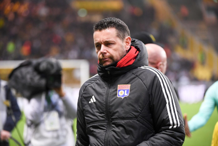 Pierre Sage prêt à relever un nouveau défi et rêve d'Angleterre