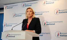 MARINE LE PEN DIT VOULOIR NATIONALISER LES AUTOROUTES
