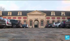 Nahel : le policier maintenu en détention, Emmanuel Macron parie sur "l'ordre et le calme"