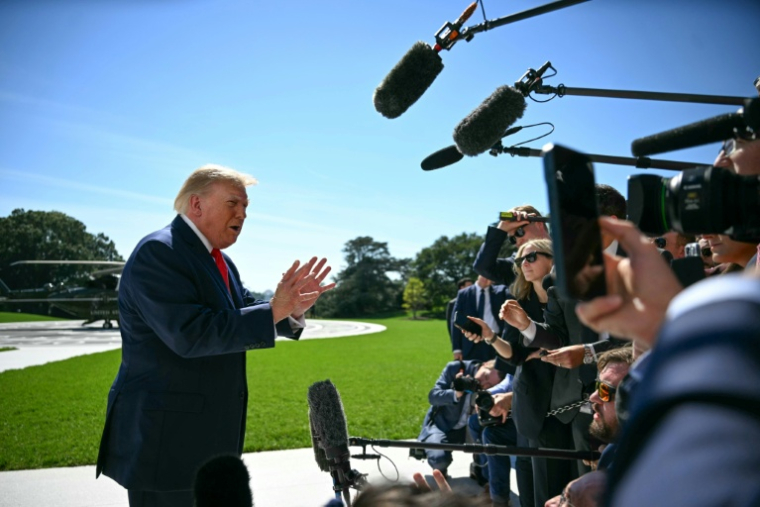 Le président Donald Trump à la Maison Blanche à Washington, le 1er octobre 2026 ( AFP / Jim WATSON )