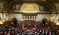 Le gouvernement entame lundi au Sénat une course parlementaire pour élargir cette semaine le corps électoral des provinciales en Nouvelle-Calédonie ( AFP / Alain JOCARD )
