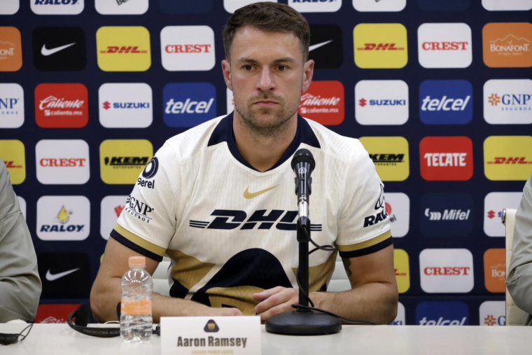 Après la disparition de son chien, Aaron Ramsey n'a plus de club