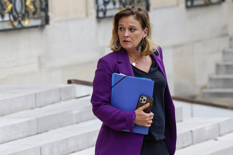 Olivia Grégoire à Paris ce jeudi 13 juillet. ( AFP / GEOFFROY VAN DER HASSELT )