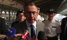 Retailleau veut "décourager l'immigration irrégulière" avec une "tolérance zéro"