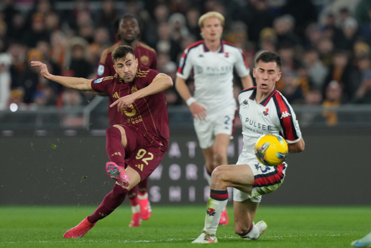 L'AS Roma prolonge son bel hiver devant le Genoa