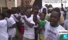 Côte d'Ivoire : manifestation en soutien aux soldats détenus au Mali