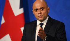 CORONAVIRUS: LA GRANDE-BRETAGNE N'EXCLUT PAS DES RESTRICTIONS ALORS QU'ELLE "PERD DU TERRAIN"